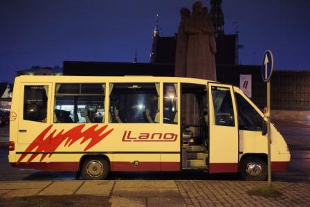 Mikroautobusu noma 25 vietas
